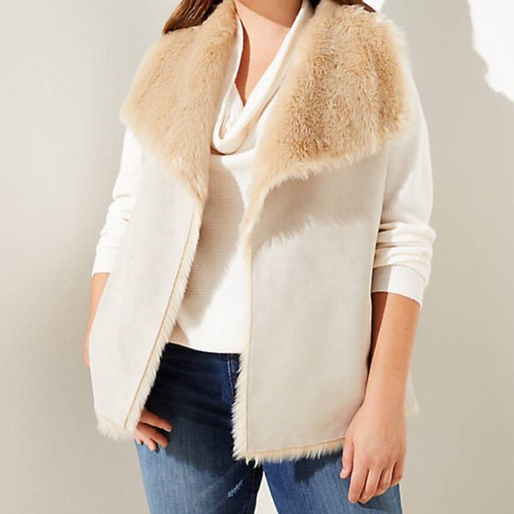 Loft PLUS Reversible Faux Shearling Vest - Size 14 Plus - Island Beige - Picture 3 of 7